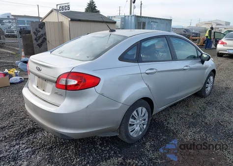 2013 Ford Fiesta Se из США, поврежденный, VIN 3FADP4BJ8DM214933